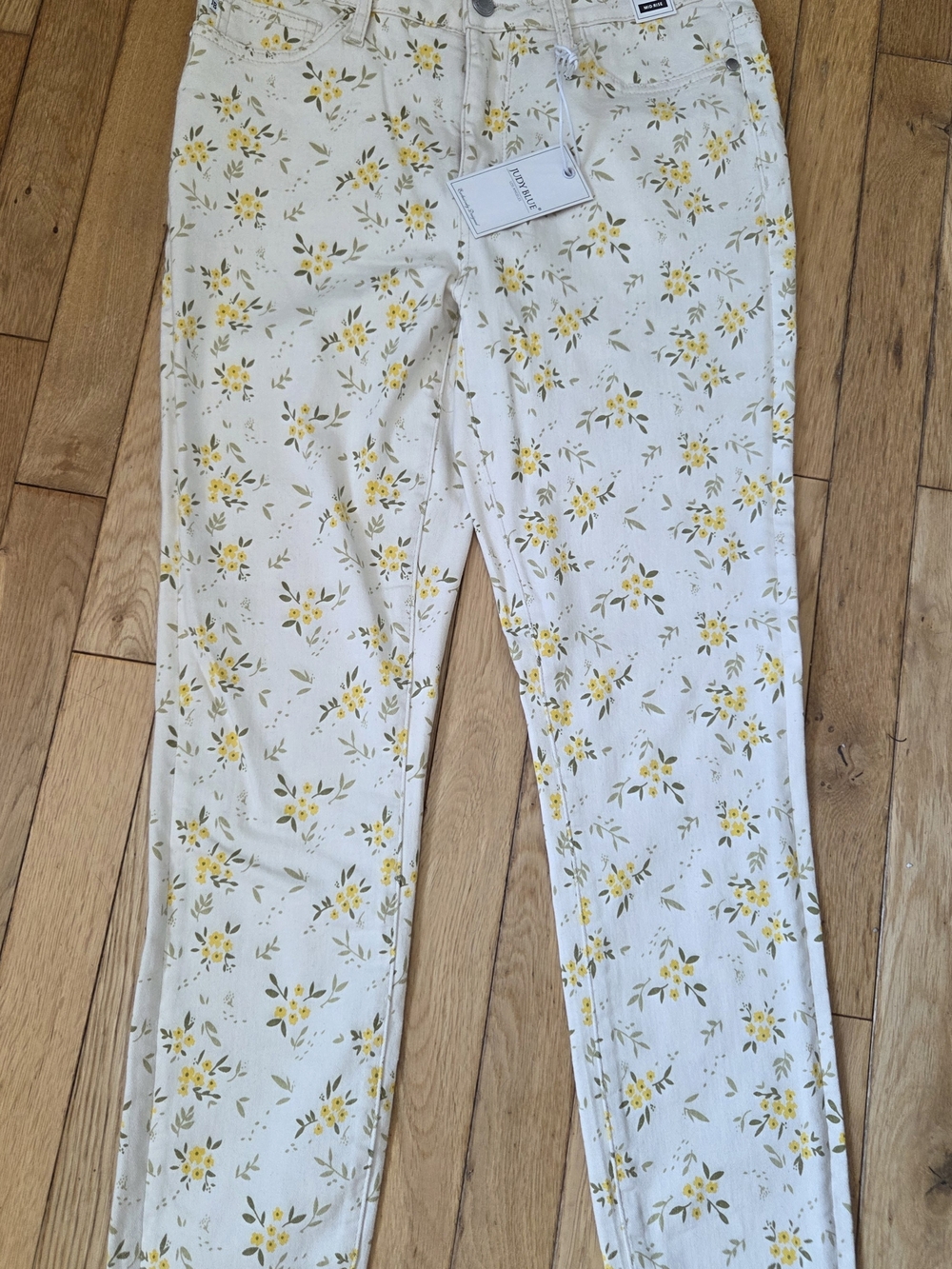 Judy Blue Cream Skinny Jeans with Yellow Floral Print